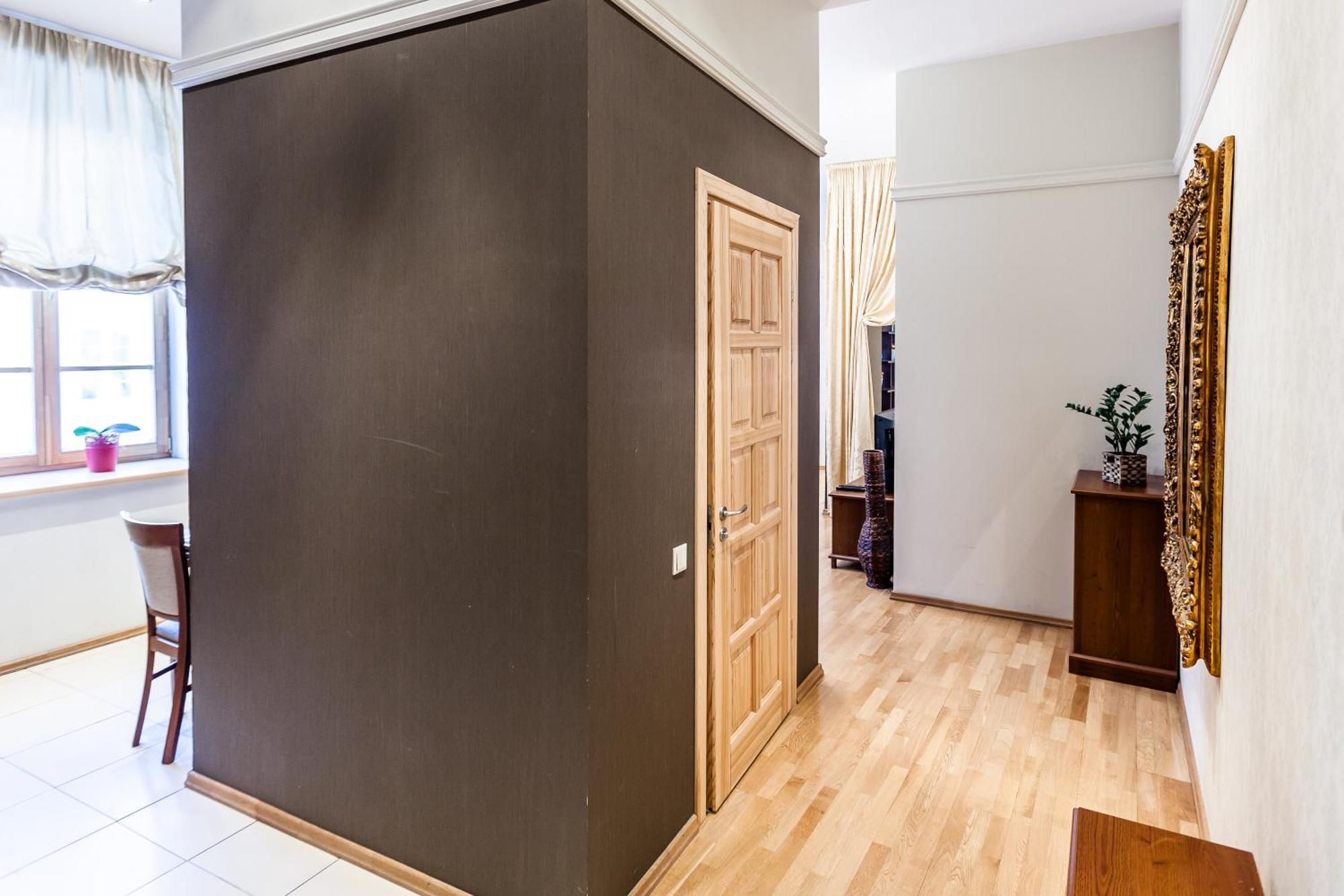 Central Apartments 2 X Free Parking X Self Check-In 24H By H&H VNO Buitenkant foto